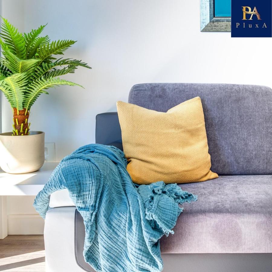 Pluxa Vivid Veranda Beautiful City Centre Apartment With Free Parking Бирмингем Экстерьер фото